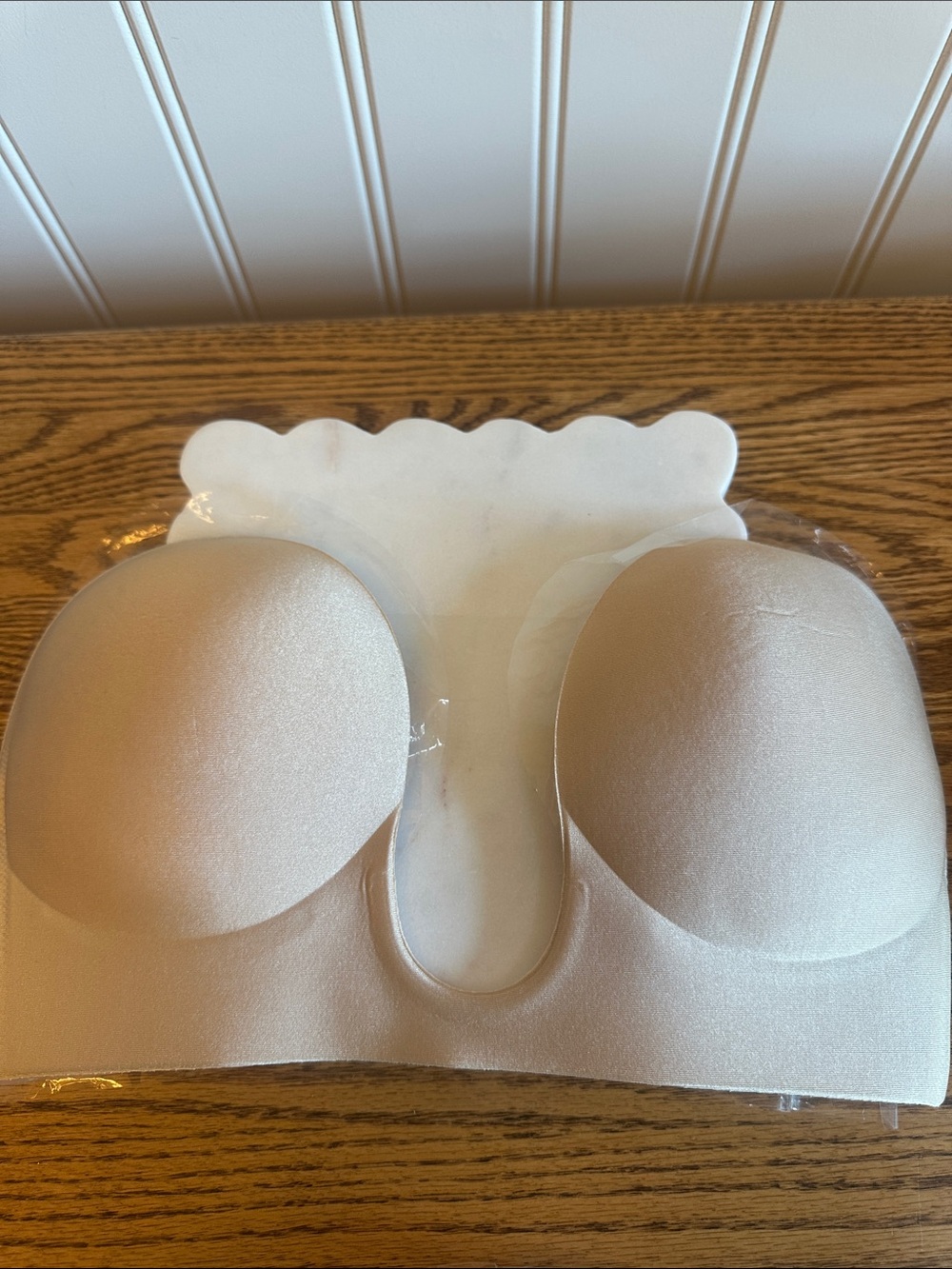 Strapless Silicone Adhesive Bra in Nude